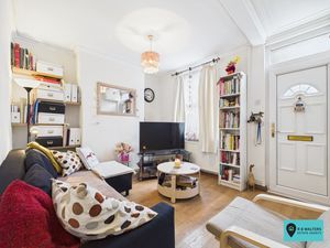 Living Room- click for photo gallery